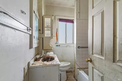 921 Jones Street, Berkeley, CA 94710 - Photo 11