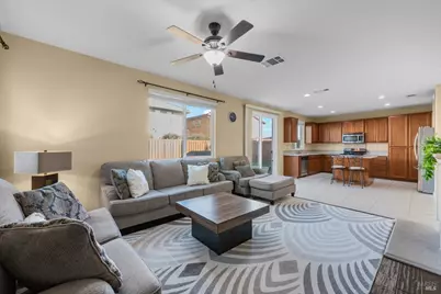 7079 Westminster Court, Vacaville, CA 95687 - Photo 7