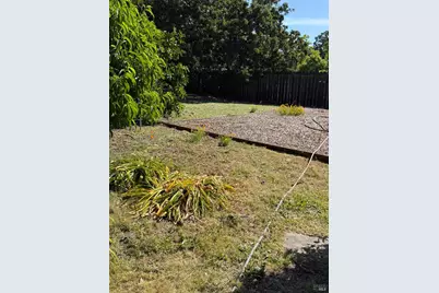 1927 Marsh Road, Santa Rosa, CA 95403 - Photo 17