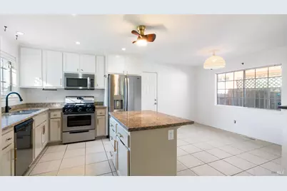 4020 Sacramento Avenue, Santa Rosa, CA 95405 - Photo 9