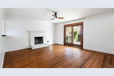 4020 Sacramento Avenue, Santa Rosa, CA 95405 - Photo 5