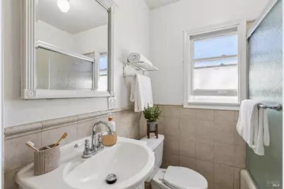 539 Randolph Street, Napa, CA 94559 - Photo 25