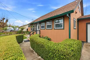 203 Cockrobin Ave, Windsor, CA 95492 - Photo 5