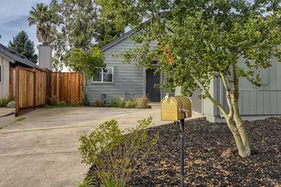 125 Saratoga Court, Petaluma, CA 94954 - Photo 3