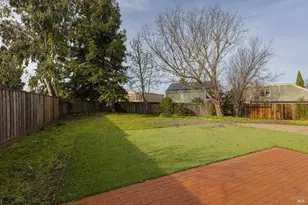 125 Saratoga Ct, Petaluma, CA 94954 - Photo 23