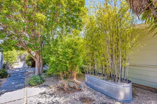 186 S Seymour St, Napa, CA 94559 - Photo 47