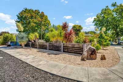 186 S Seymour Street, Napa, CA 94559 - Photo 51