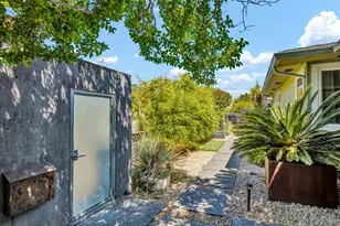 186 S Seymour St, Napa, CA 94559 - Photo 43