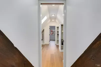 1365 W L Street, Benicia, CA 94510 - Photo 29