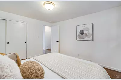 1365 W L Street, Benicia, CA 94510 - Photo 37