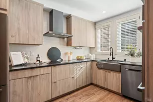 252 Bay Vista Cir, Sausalito, CA 94965 - Photo 15