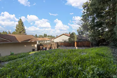1084 Jamie Drive, Concord, CA 94518 - Photo 27