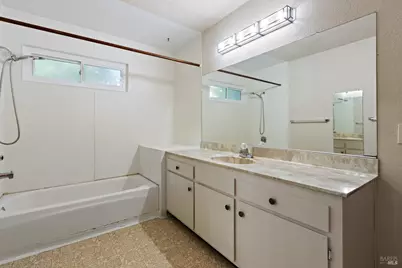 1084 Jamie Drive, Concord, CA 94518 - Photo 19