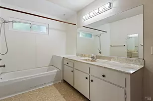 1084 Jamie Dr, Concord, CA 94518 - Photo 19