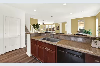 7004 Alder Creek Road, Vallejo, CA 94591 - Photo 27