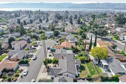 2135 Via Alta Court, Benicia, CA 94510 - Photo 35