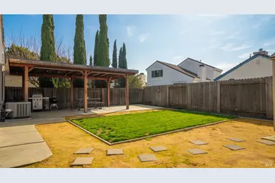 1405 Tillman Street, Suisun City, CA 94585 - Photo 27