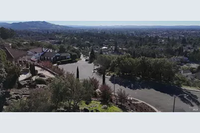 3600 Tillmont Way, Santa Rosa, CA 95403 - Photo 3