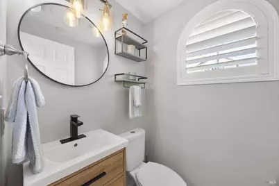 465 East Fifth Street, Benicia, CA 94510 - Photo 13