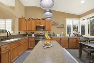 161 Currant Ln, Vacaville, CA 95687 - Photo 29