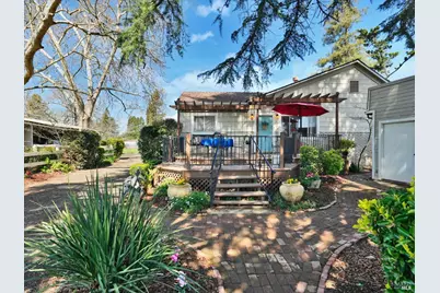 2060 Hagen Road, Napa, CA 94558 - Photo 3