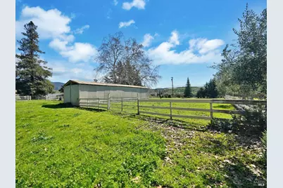 2060 Hagen Road, Napa, CA 94558 - Photo 37
