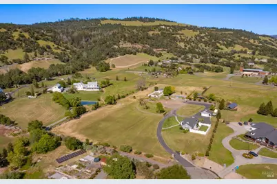 416 Royal Meadows Court, Santa Rosa, CA 95404 - Photo 47