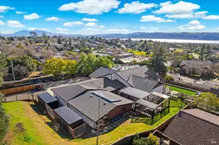 2135 E 2nd St, Benicia, CA 94510 - Photo 99