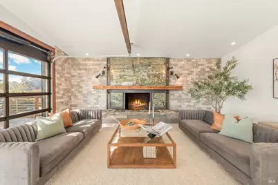 2135 E 2nd Street, Benicia, CA 94510 - Photo 11