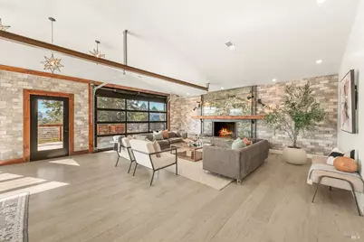 2135 E 2nd Street, Benicia, CA 94510 - Photo 9