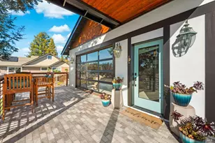 2135 E 2nd St, Benicia, CA 94510 - Photo 7