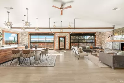 2135 E 2nd Street, Benicia, CA 94510 - Photo 25