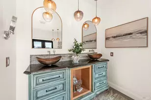 2135 E 2nd St, Benicia, CA 94510 - Photo 39