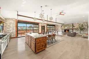 2135 E 2nd St, Benicia, CA 94510 - Photo 19