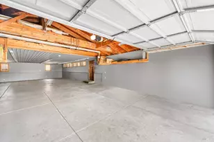 2135 E 2nd St, Benicia, CA 94510 - Photo 97