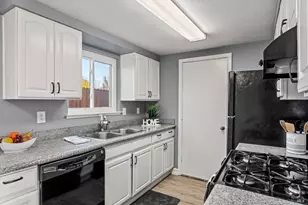 201 Main Cir, Ukiah, CA 95482 - Photo 7