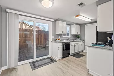 201 Main Circle, Ukiah, CA 95482 - Photo 5