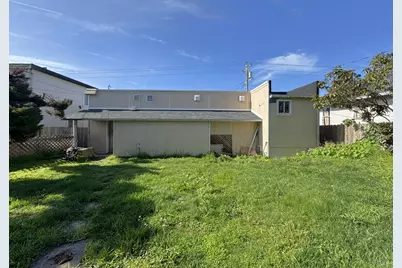 210 S McPherson Street, Fort Bragg, CA 95437 - Photo 17