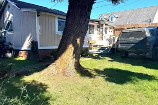 210 S McPherson St, Fort Bragg, CA 95437 - Photo 27