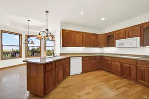 2136 Vineyard Hills Ct, Vacaville, CA 95688 - Photo 21