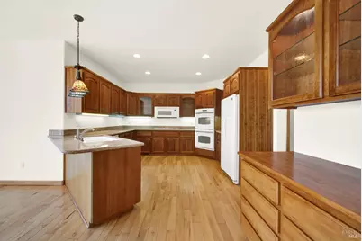 2136 Vineyard Hills Court, Vacaville, CA 95688 - Photo 19