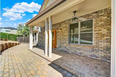 2136 Vineyard Hills Court, Vacaville, CA 95688 - Photo 7