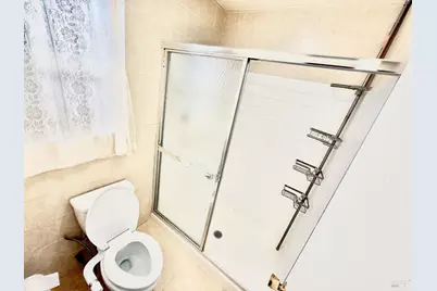 570 Newport Way, Vallejo, CA 94589 - Photo 15