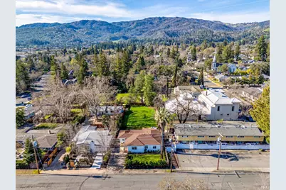 1133 Oak Avenue, Saint Helena, CA 94574 - Photo 1