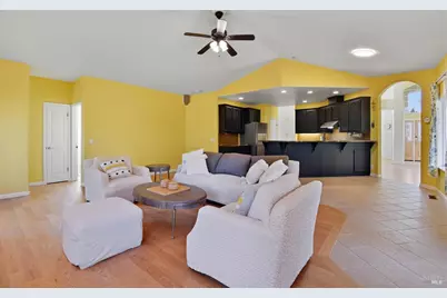 5828 Owl Hill Avenue, Santa Rosa, CA 95409 - Photo 11