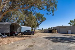 7672 Country Ln, Vacaville, CA 95688 - Photo 3