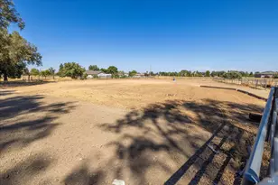 7672 Country Ln, Vacaville, CA 95688 - Photo 47
