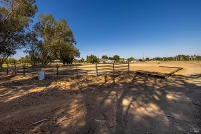 7672 Country Lane, Vacaville, CA 95688 - Photo 45