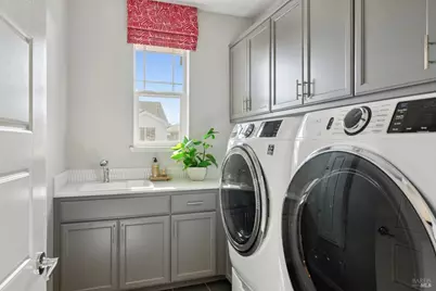 1805 Alvarado Street, Petaluma, CA 94952 - Photo 53