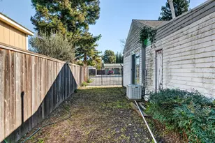 321 Roosevelt St, Napa, CA 94558 - Photo 19